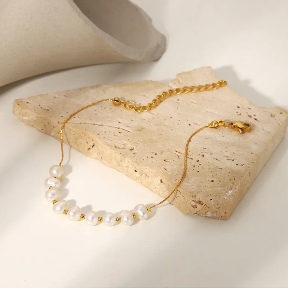 Freshwater Pearl Adjustable 18k Gold Plated Stainless Steel Bracelet